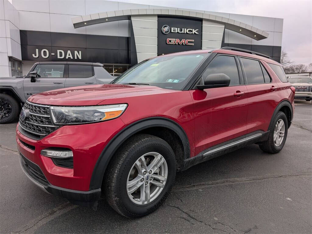 2021 FORD Explorer