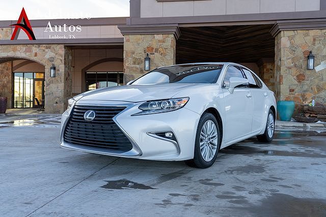 2017 LEXUS ES