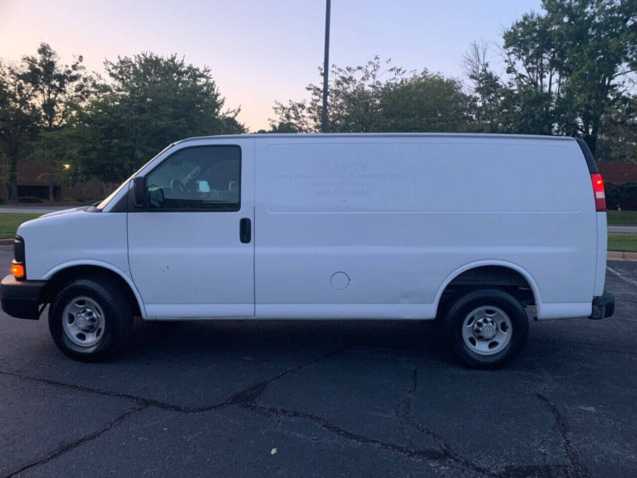 2010 CHEVROLET Express