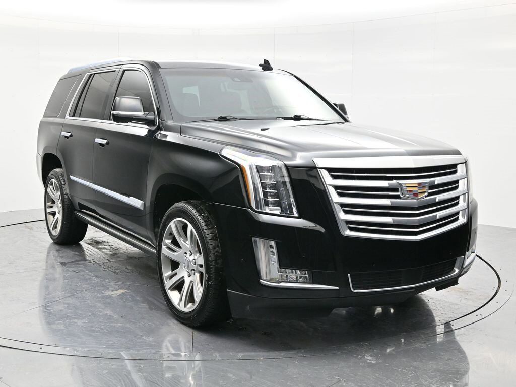 2017 CADILLAC Escalade