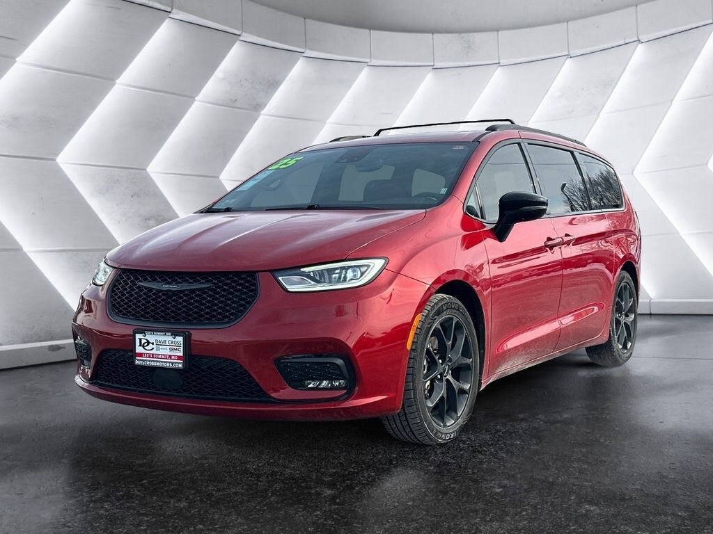 2025 CHRYSLER Pacifica