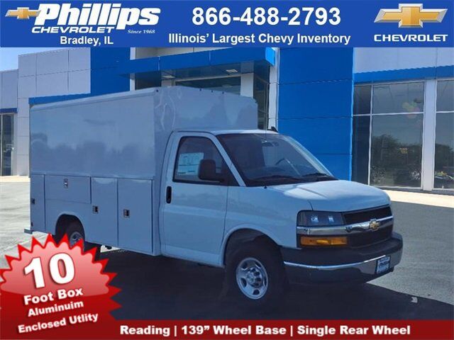 2025 CHEVROLET Express