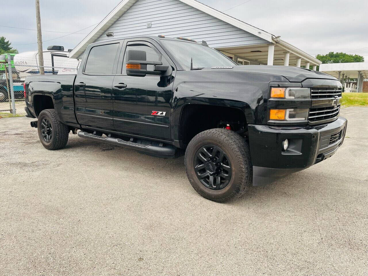 2017 CHEVROLET Silverado