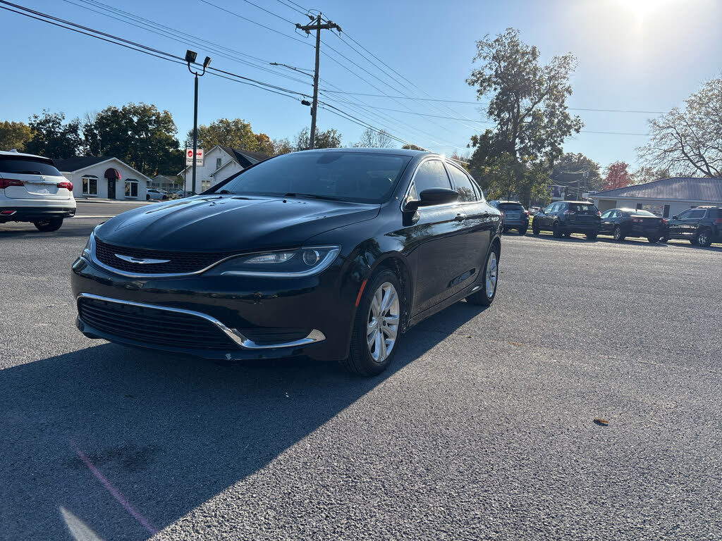 2017 CHRYSLER 200