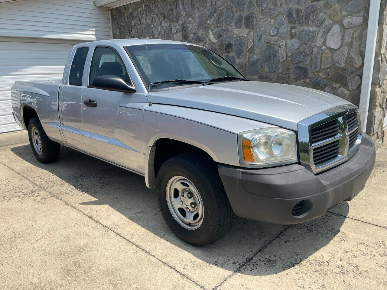 2007 DODGE Dakota