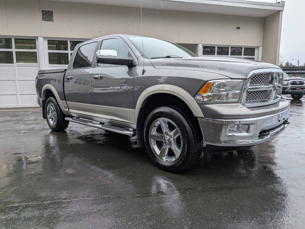 2011 DODGE Ram