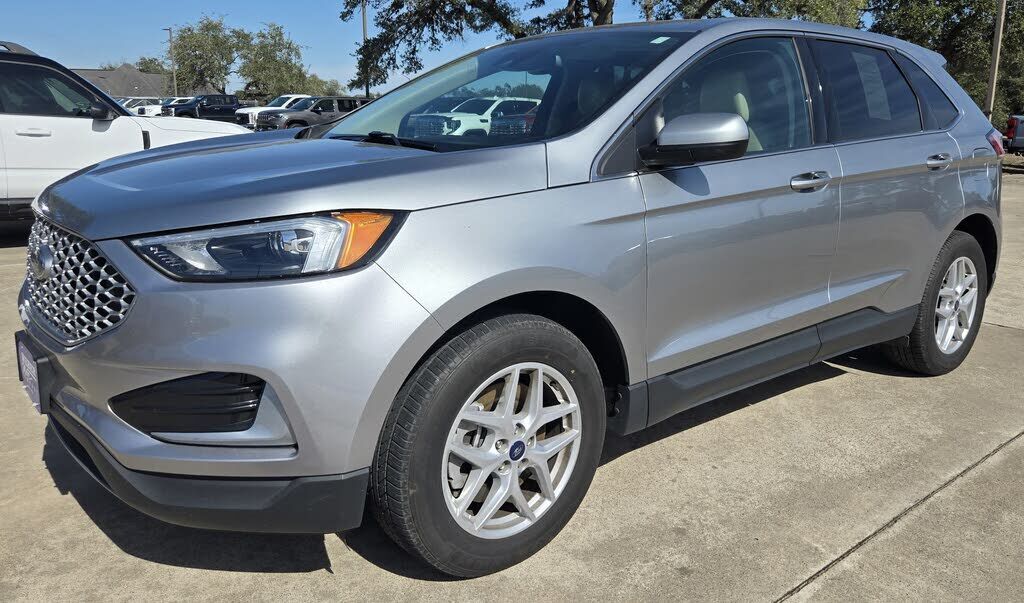 2024 FORD Edge