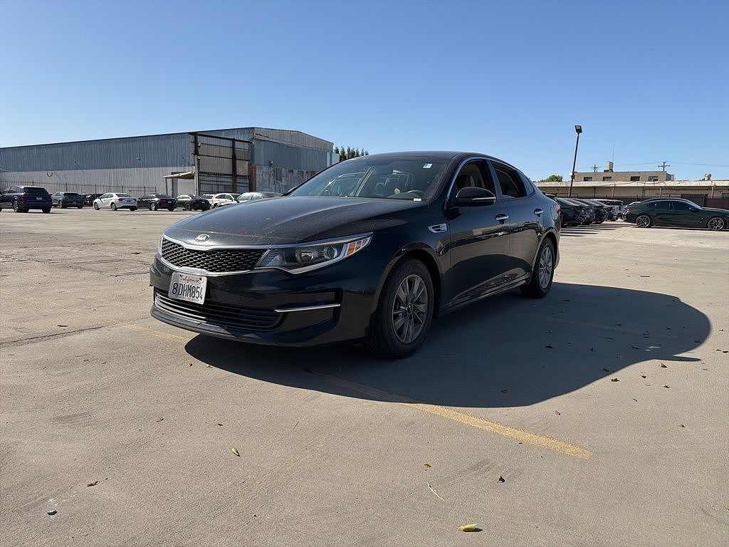 2018 KIA Optima