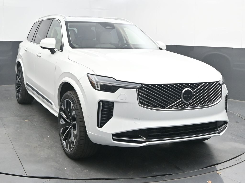2026 VOLVO XC90