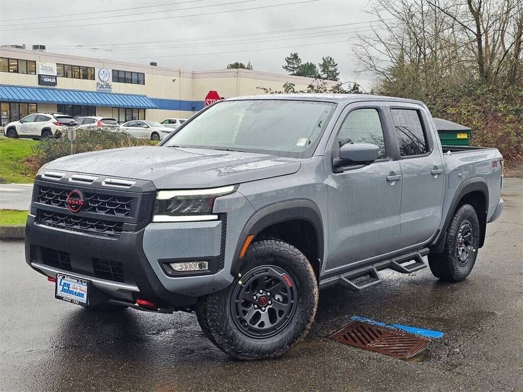 2026 NISSAN Frontier
