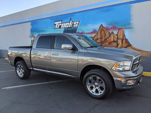 2011 DODGE Ram