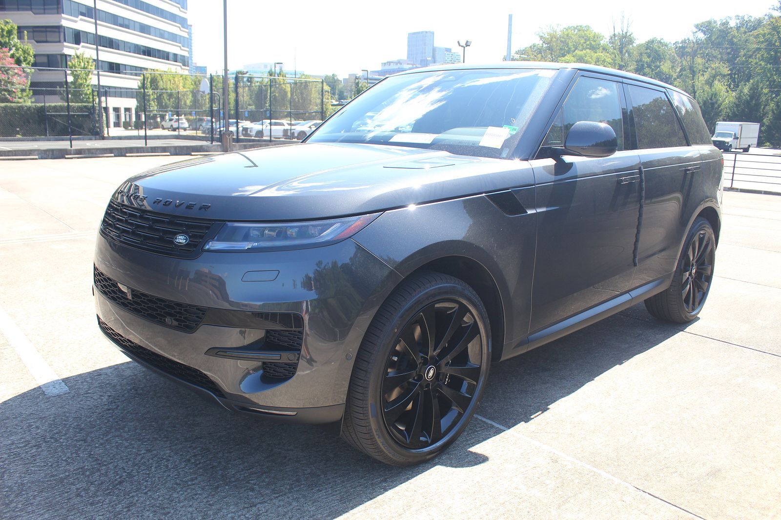 2025 LAND ROVER Range Rover Sport