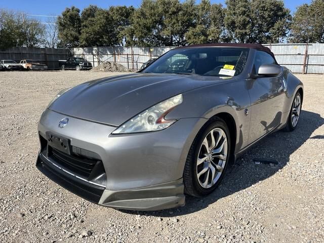 2010 NISSAN 370Z