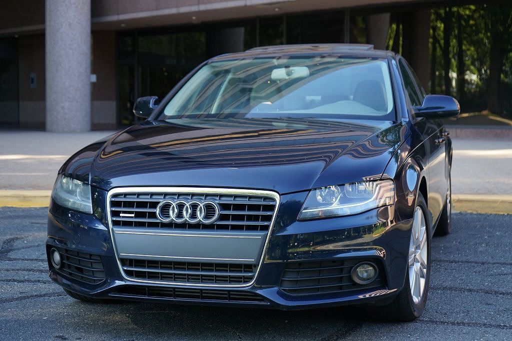 2010 AUDI A4