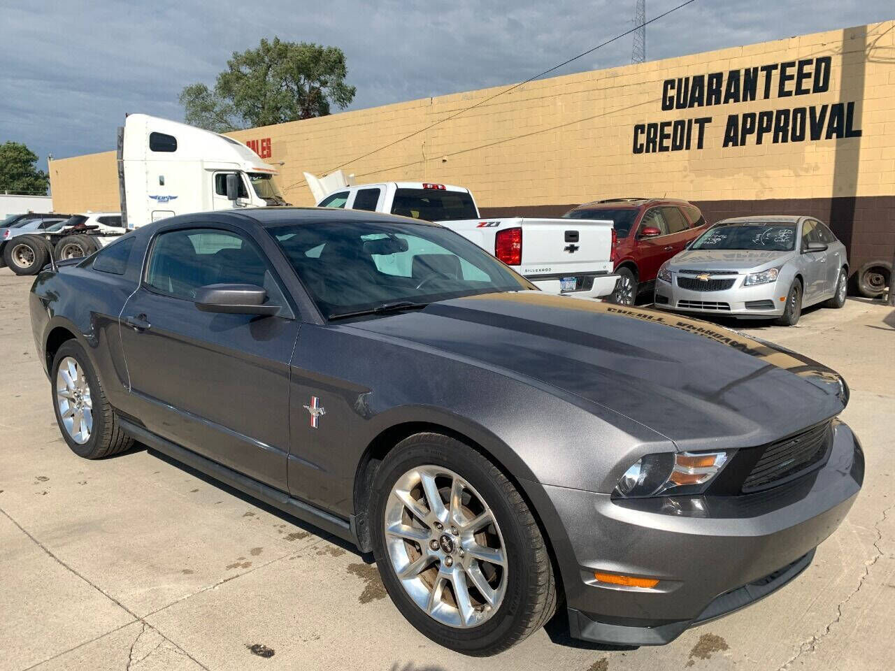 2011 FORD Mustang