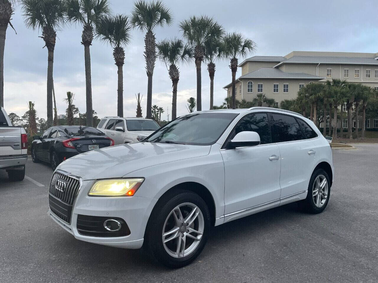 2015 AUDI Q5