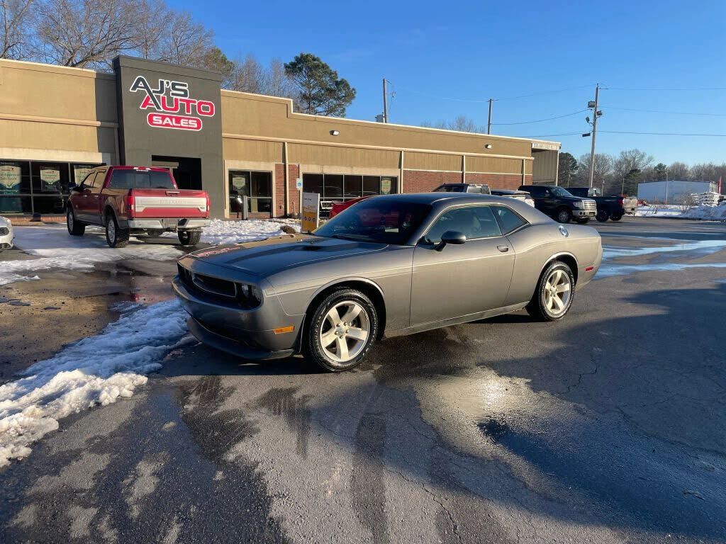 2011 DODGE Challenger