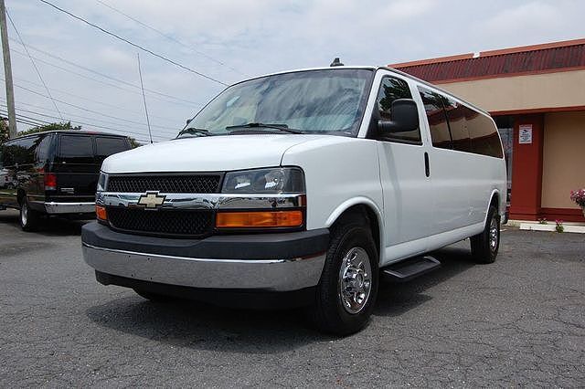 2017 CHEVROLET Express