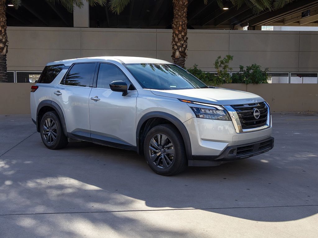 2023 NISSAN Pathfinder