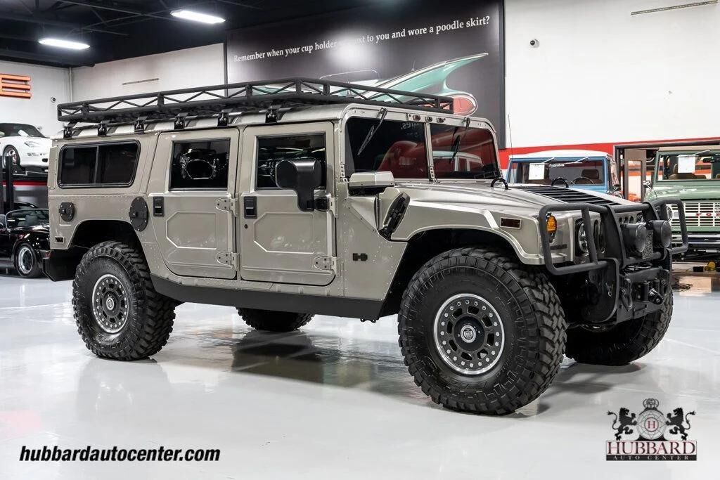 HUMMER H1