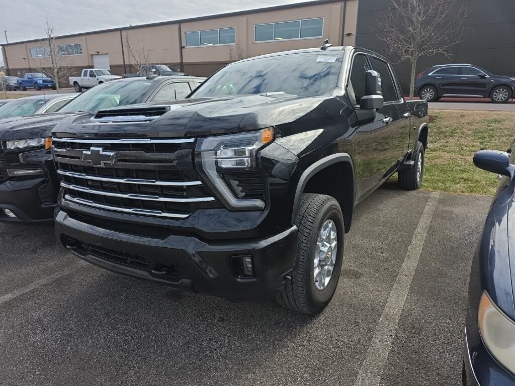 2024 CHEVROLET Silverado HD