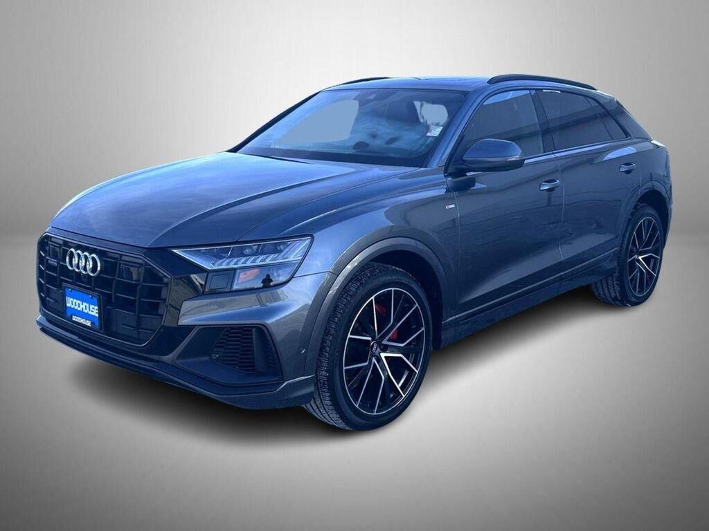 2019 AUDI Q8