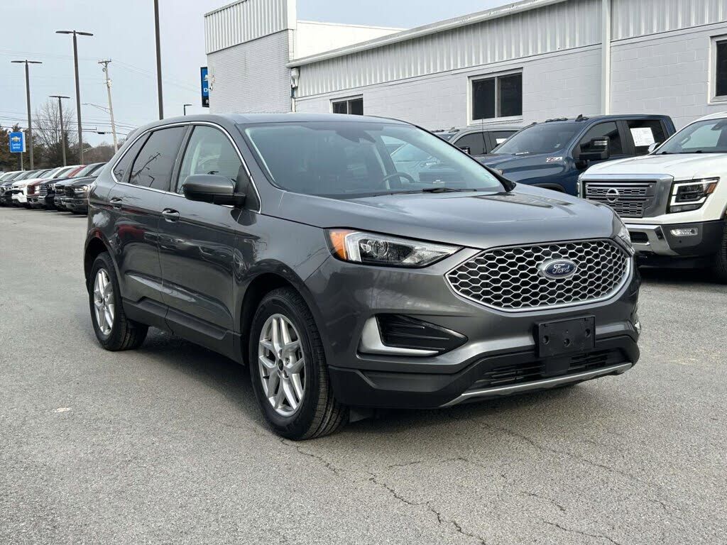 2024 FORD Edge
