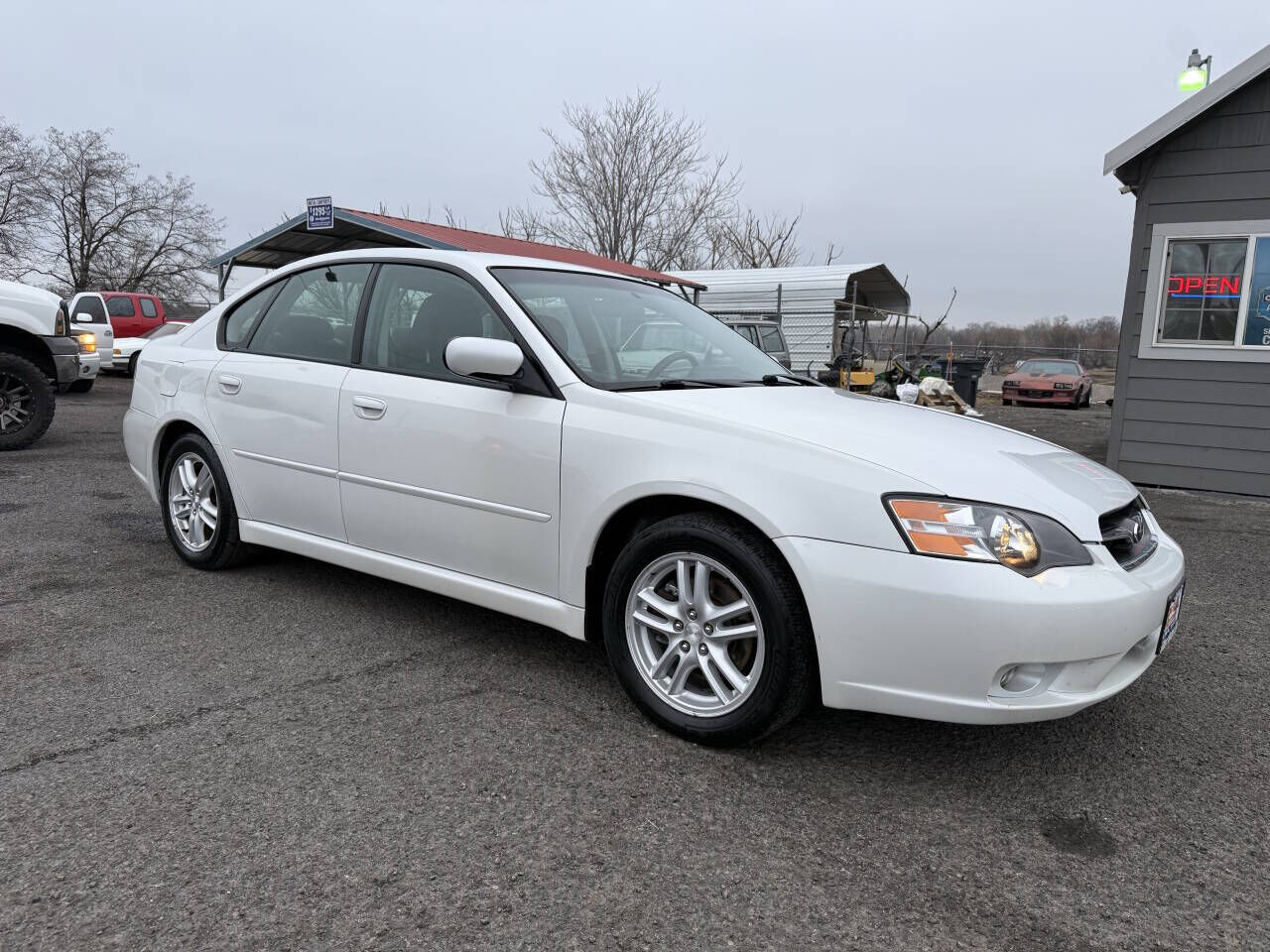 2005 SUBARU Legacy
