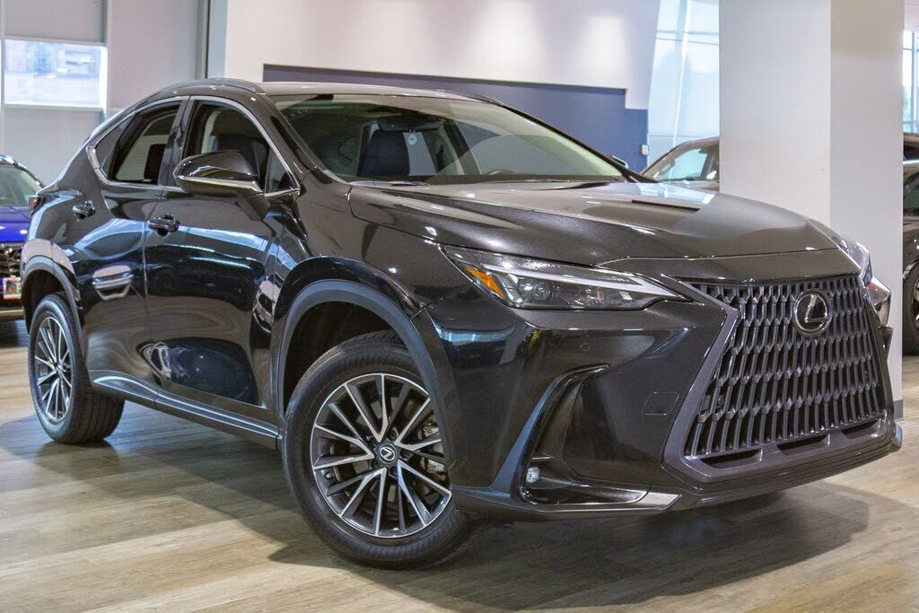 2023 LEXUS NX