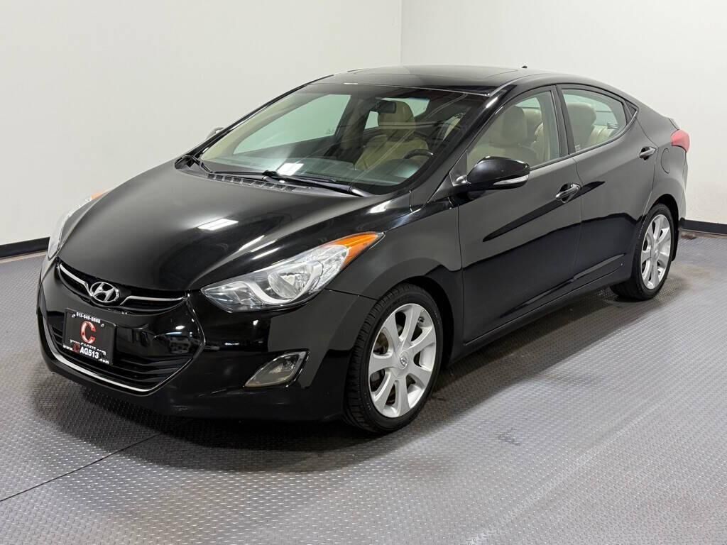 2013 HYUNDAI Elantra