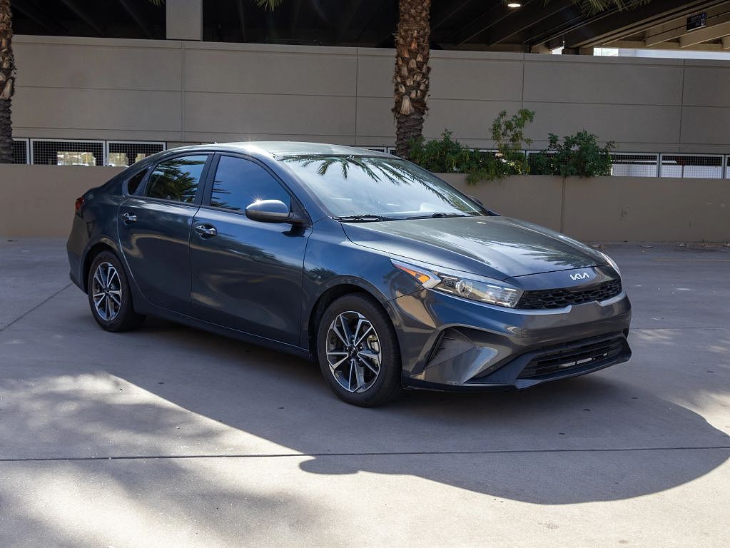 2023 KIA Forte