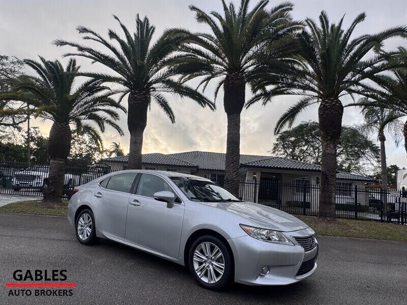 2014 LEXUS ES