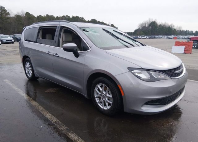 2021 CHRYSLER Voyager