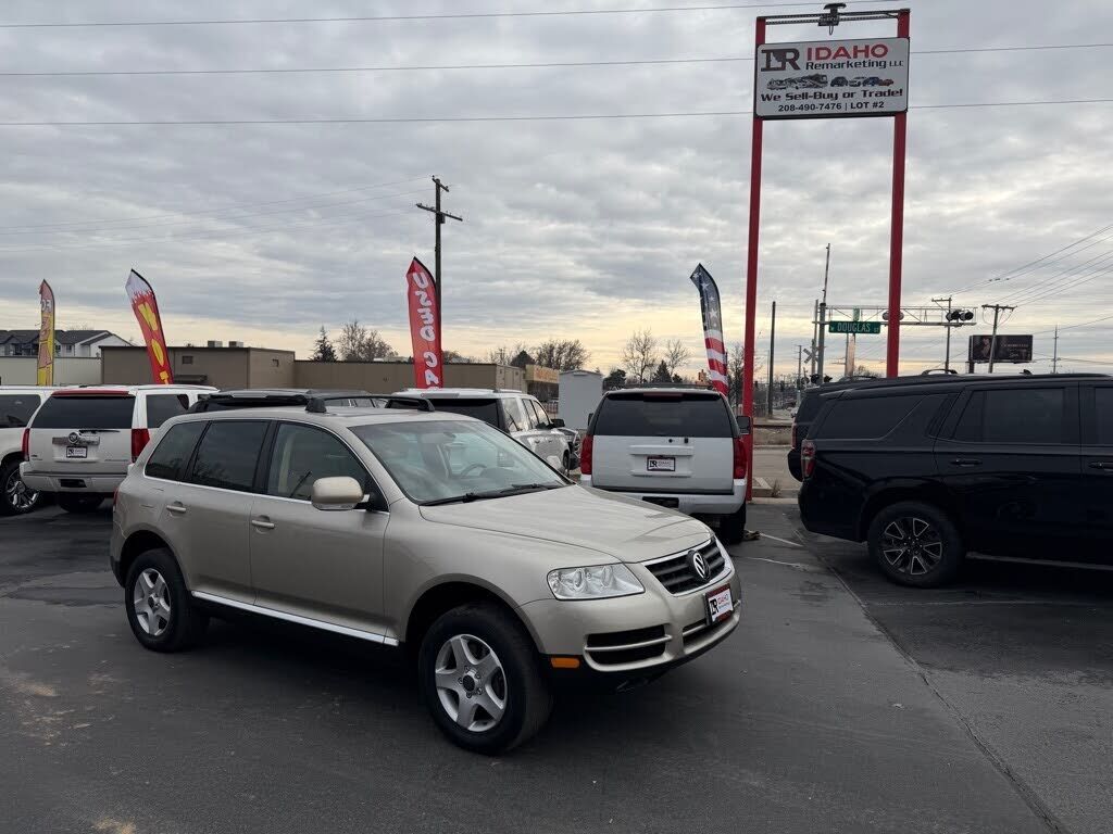 2005 VOLKSWAGEN Touareg