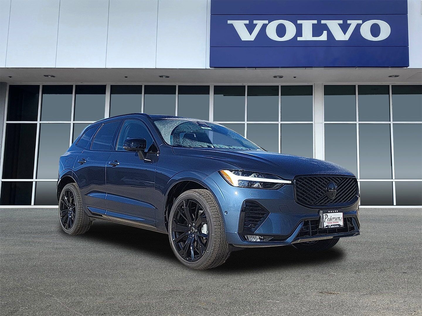 2026 VOLVO XC60