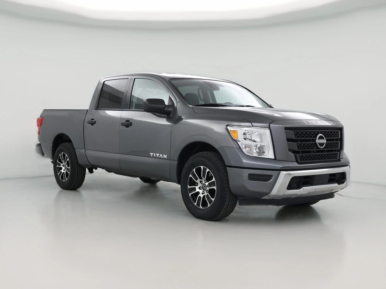 2023 NISSAN Titan
