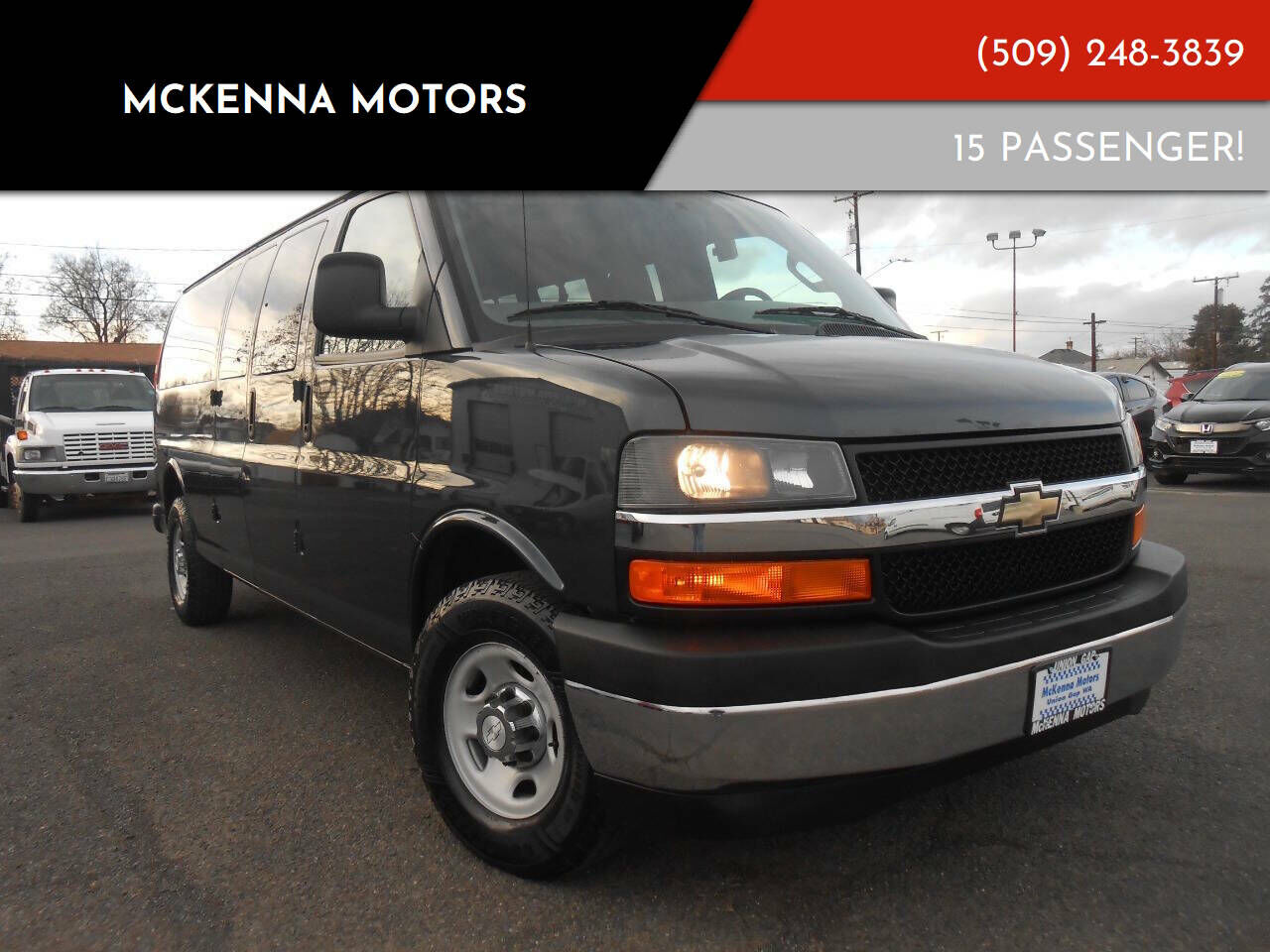 2017 CHEVROLET Express