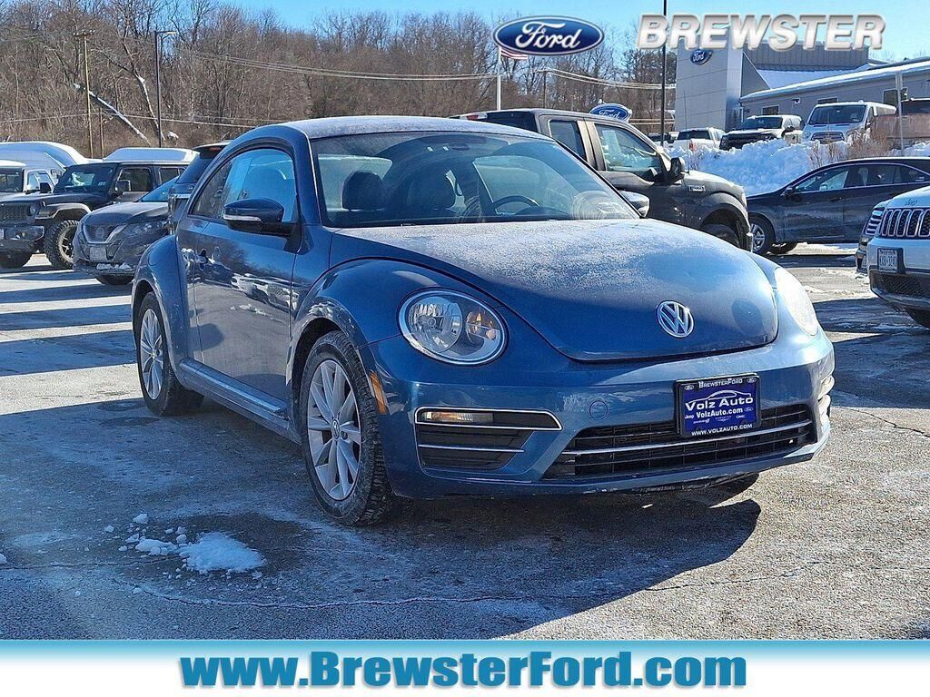 2017 VOLKSWAGEN Beetle