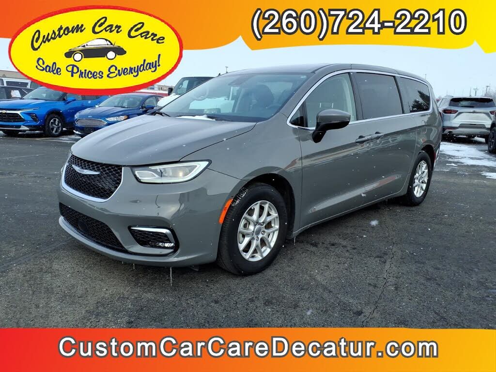 2023 CHRYSLER Pacifica