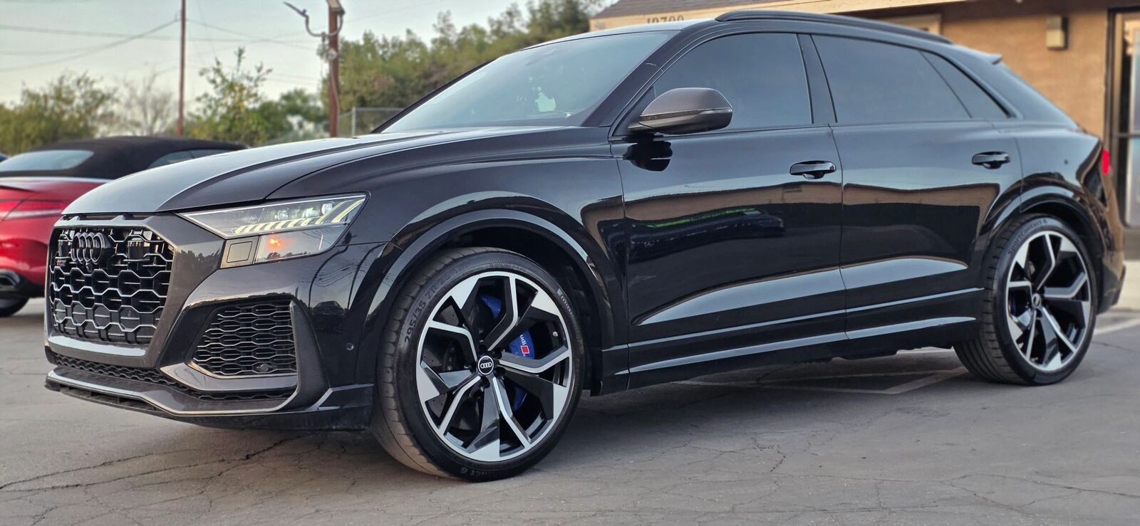 2021 AUDI RS Q8