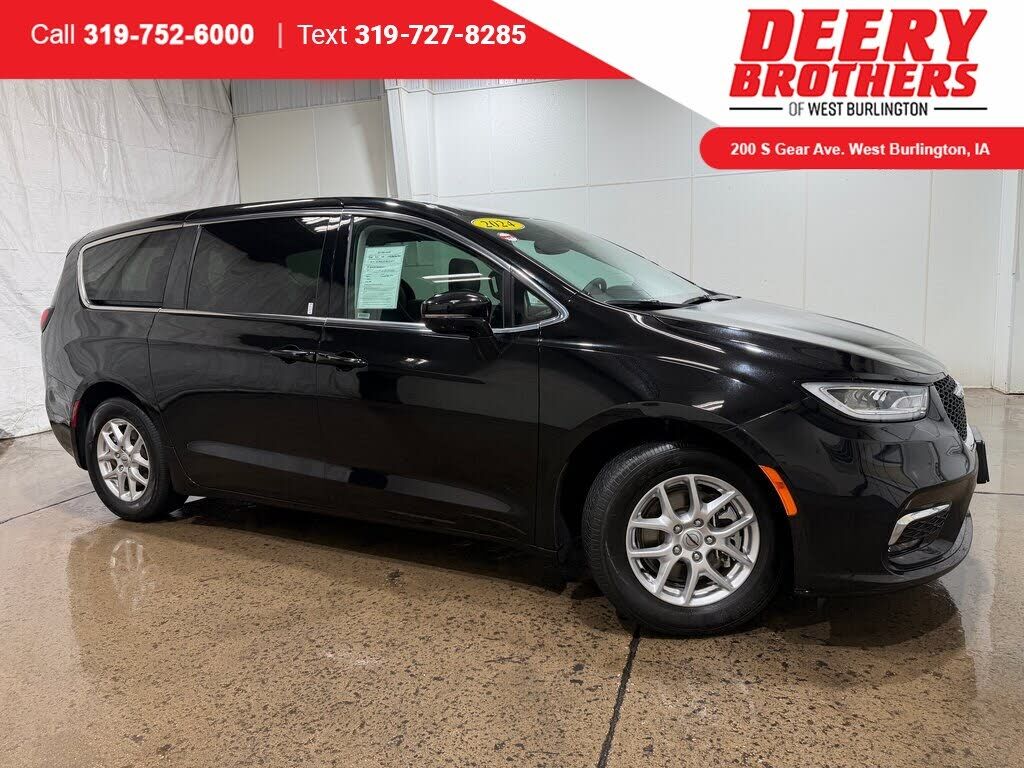 2024 CHRYSLER Pacifica