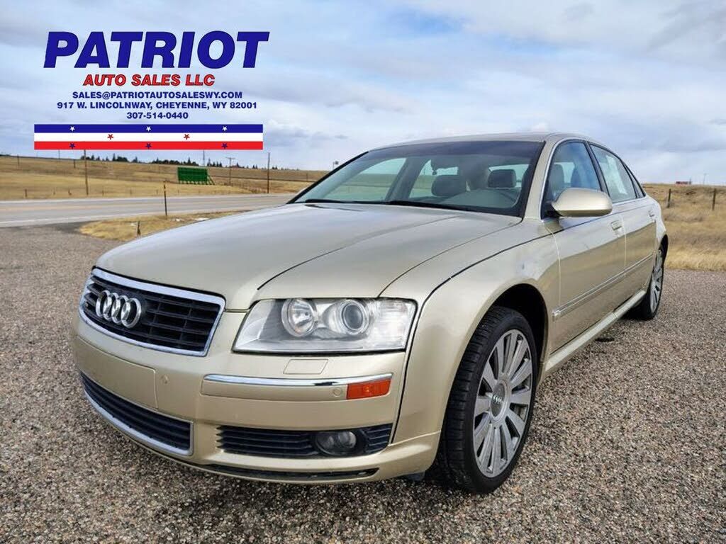 2004 AUDI A8