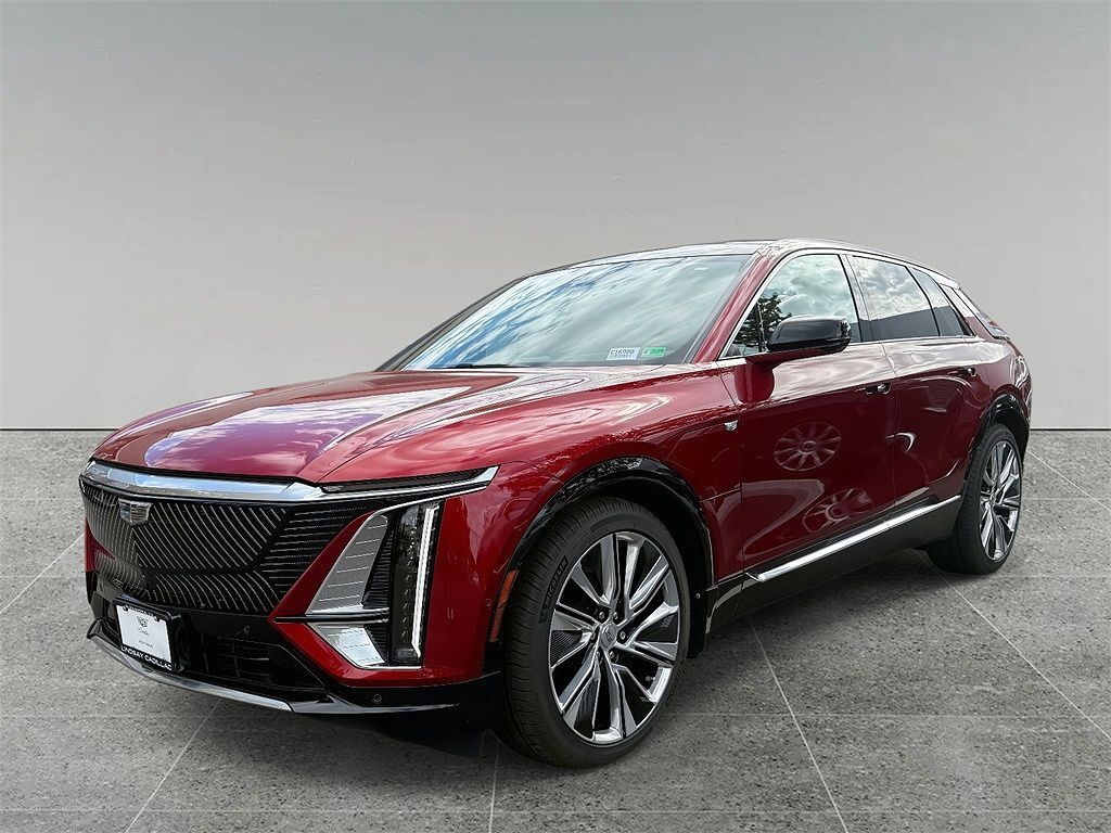 2024 CADILLAC Lyriq