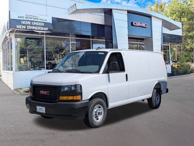2025 GMC Savana