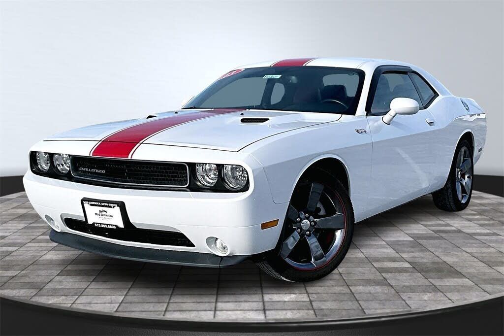2013 DODGE Challenger