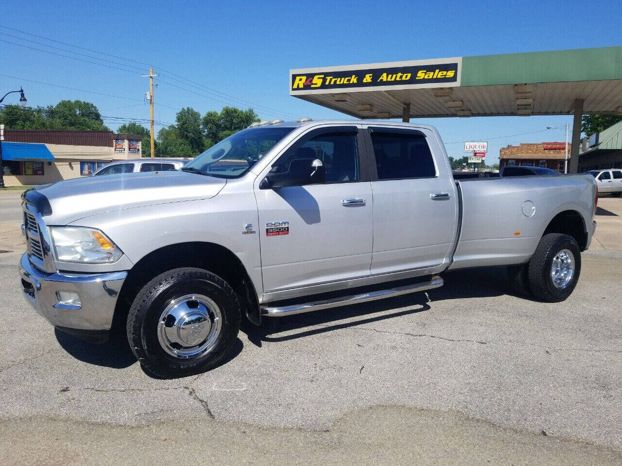 2012 DODGE Ram