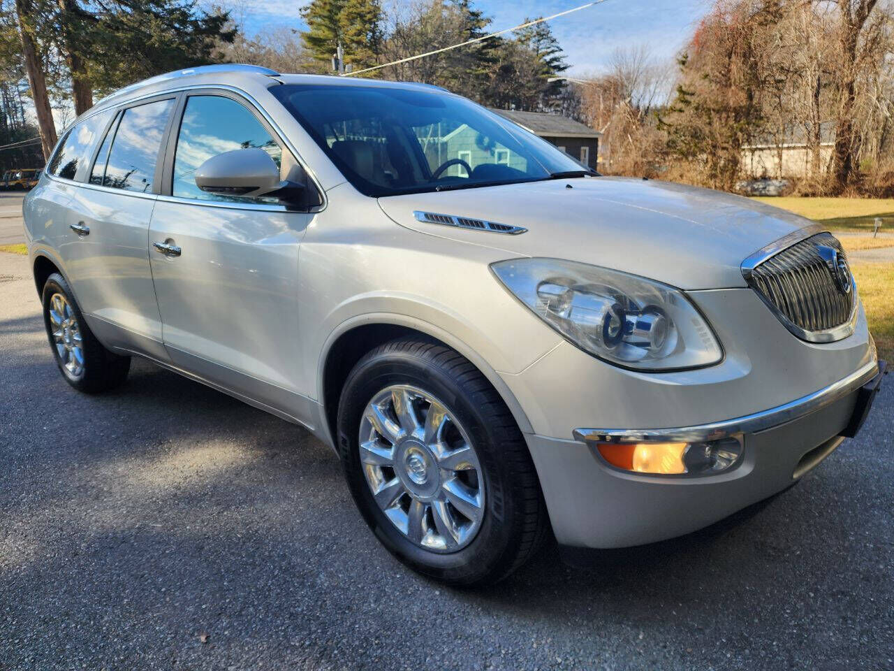 2011 BUICK Enclave