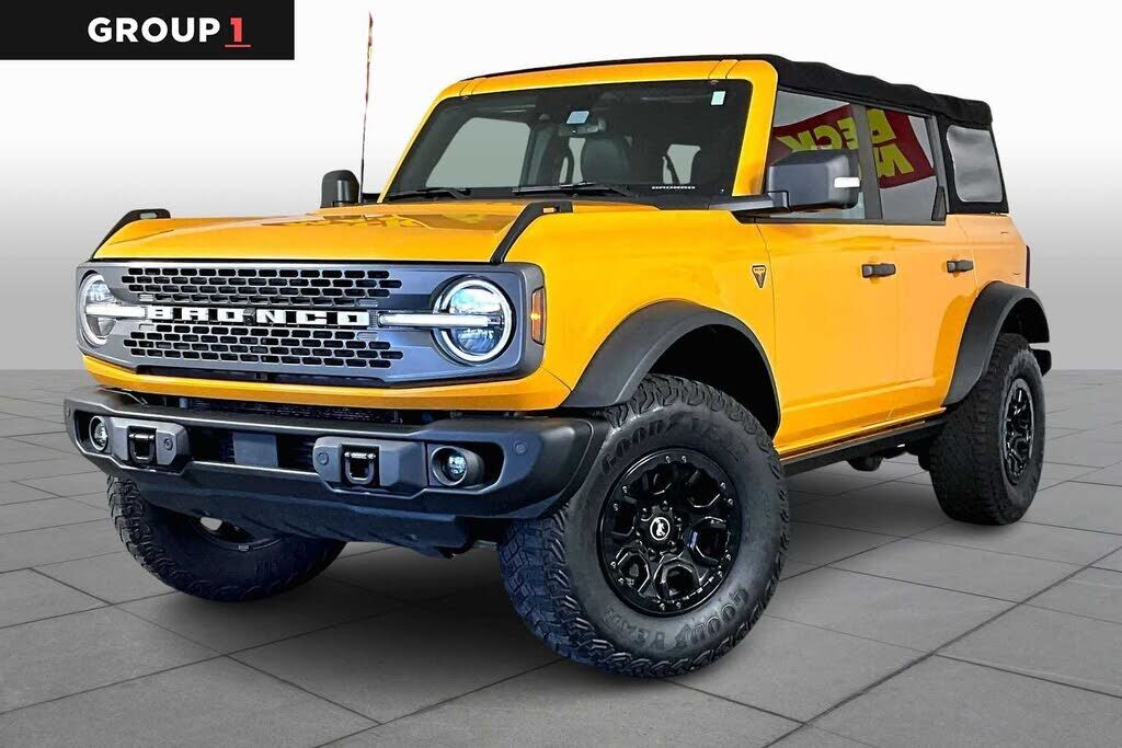 2022 FORD Bronco
