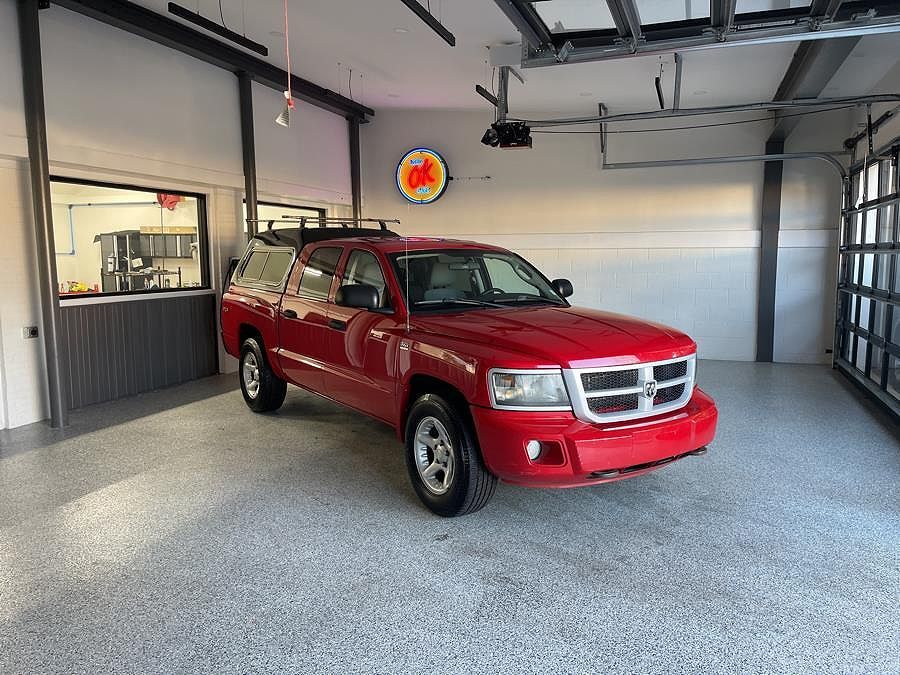2011 DODGE Dakota