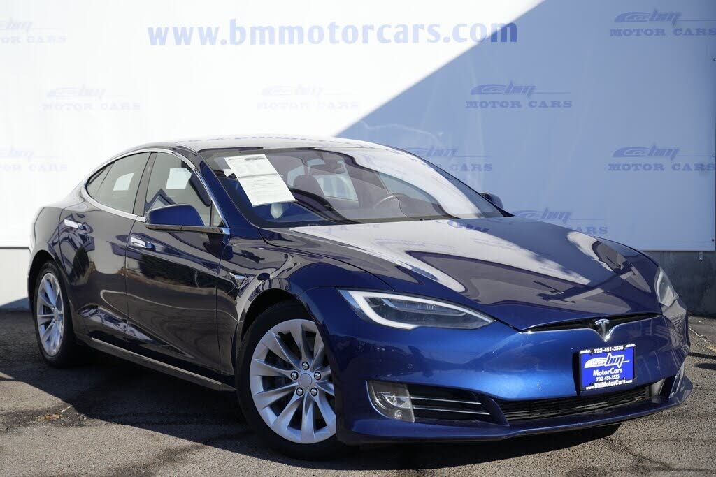 2017 TESLA Model S